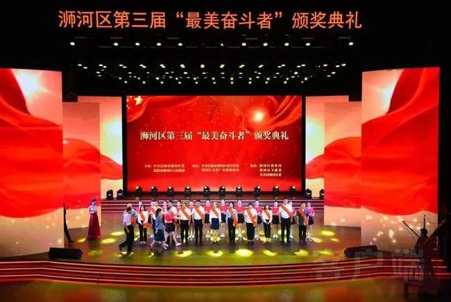望城发布大风蓝色预警,预计区未来24小时将出现6~7级大风