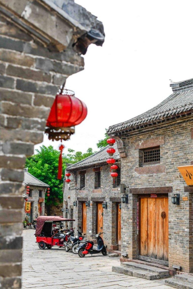 马尾怎么扎蓬松好看游戏画面